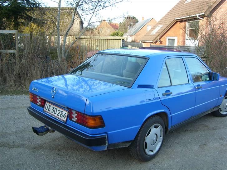 Mercedes Benz 190 e byttet billede 8