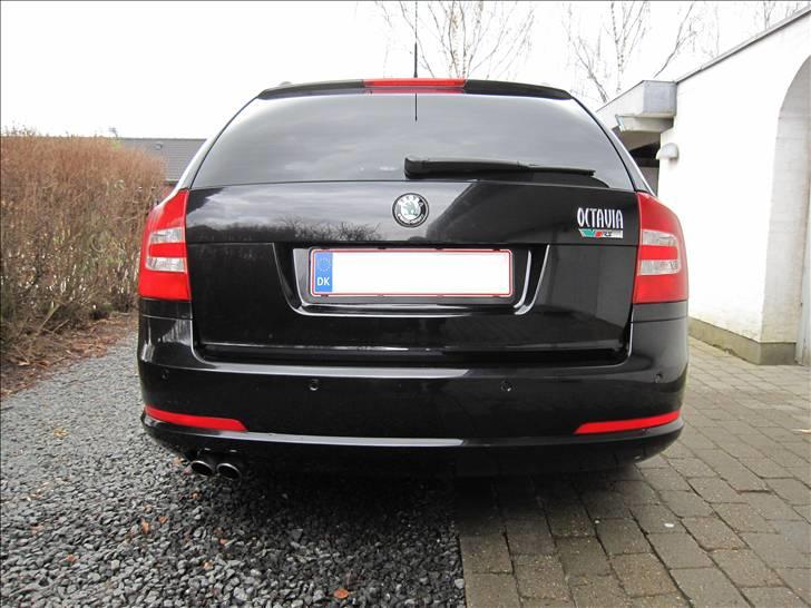 Skoda Octavia RS TDI (Familiecontaineren) - Tja, Go' røv. billede 4