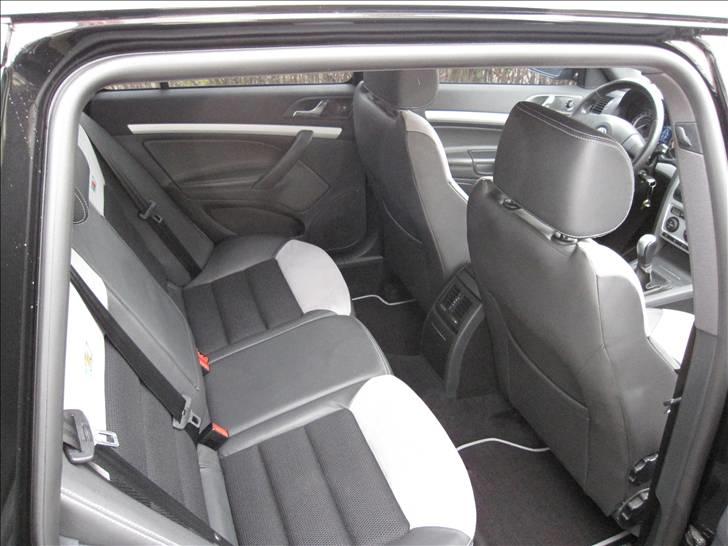 Skoda Octavia RS TDI (Familiecontaineren) billede 12