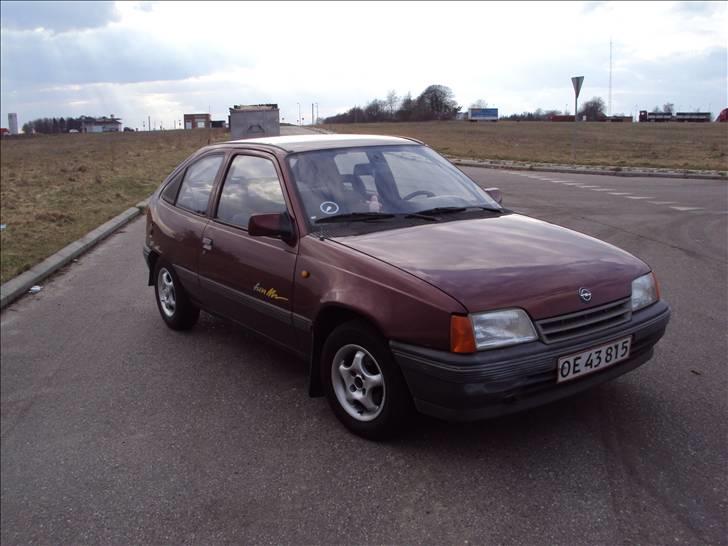 Opel kadett E 1,4I Fun *væk* billede 1