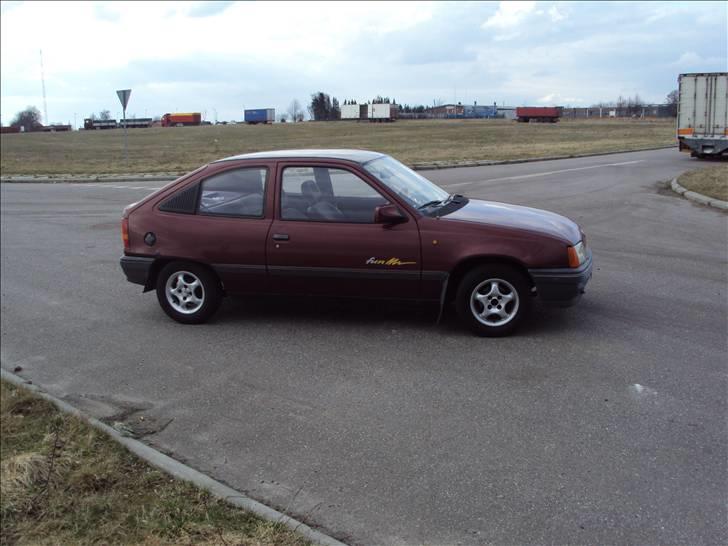Opel kadett E 1,4I Fun *væk* billede 4