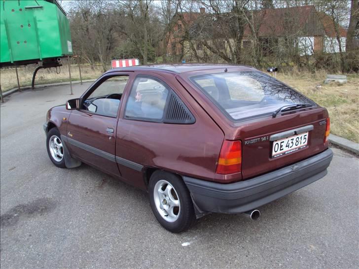 Opel kadett E 1,4I Fun *væk* billede 7