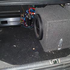 Opel Vectra A 2.0i (SKROTTET)