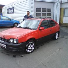 Opel Kadett **Byttet til E36**