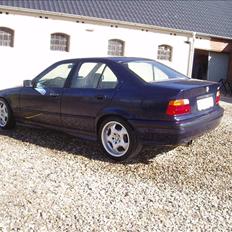BMW 316i E36