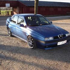 Alfa Romeo 155 2.0 TS         