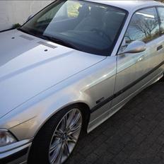 BMW e36 320 i Coupé