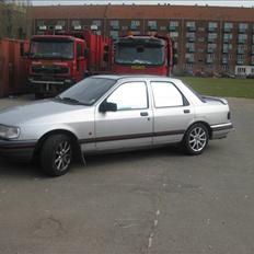 Ford sierra *BYTTET*