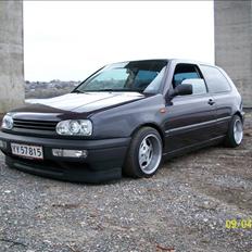 VW Golf 3 *Low Rider*