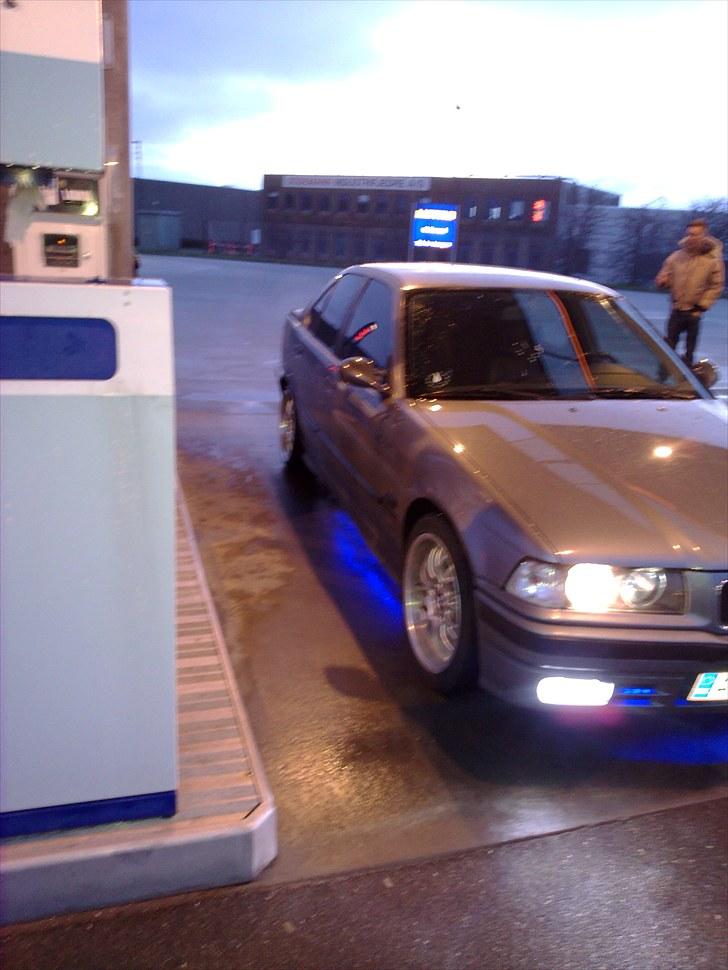 BMW e36 320 i solgt billede 15
