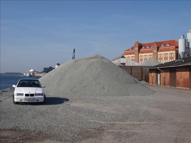 BMW e36 316i SOLGT billede 18