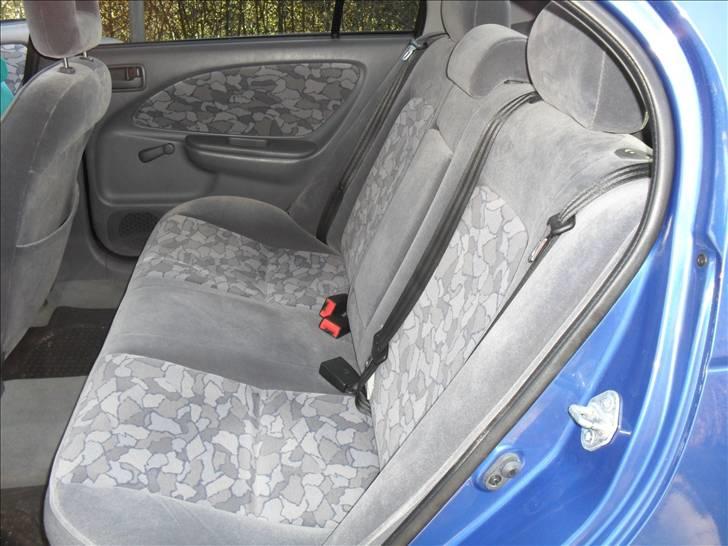 Toyota Avensis Terra 4d **SOLGT* billede 8