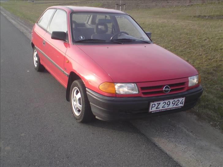 Opel Astra F  GL 1,6i [Tidl. bil] - Før! billede 1