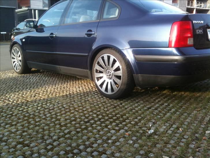 VW Passat 1,8i (solgt) billede 7