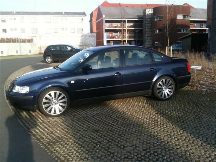 VW Passat 1,8i (solgt) billede 9