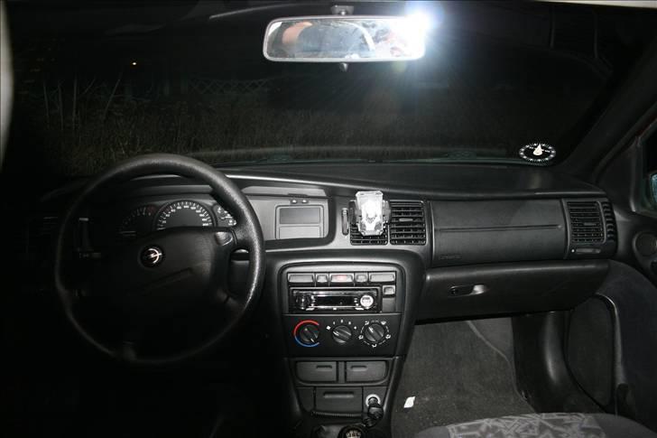 Opel Vectra B (Solgt) billede 8