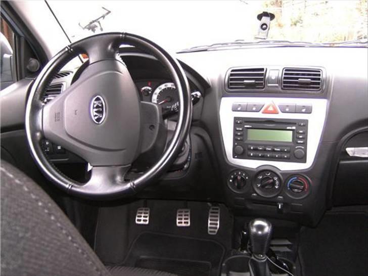 Kia Picanto 1,1 EX 65HK 5d billede 1