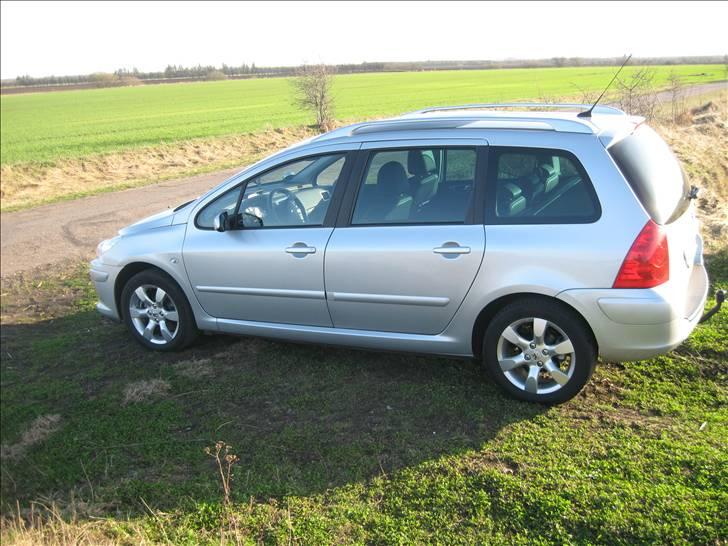 Peugeot 307 sw 2.0 HDI GRIFFE billede 10