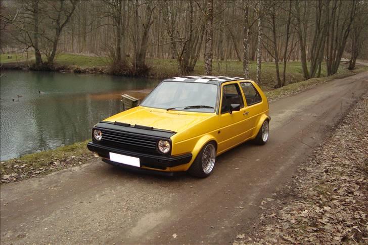 VW Golf 2 Retro Stiil. billede 1