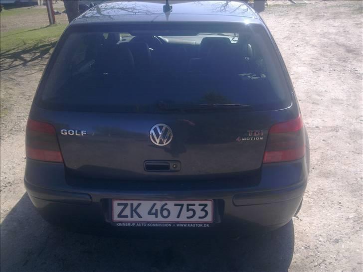 VW Golf 4 TDI 4MOTION solgt billede 3
