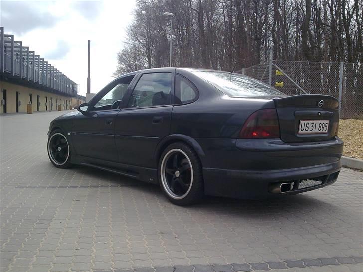 Opel Vectra B 2.5 V6 CD billede 10