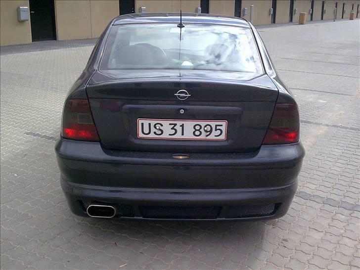 Opel Vectra B 2.5 V6 CD billede 12