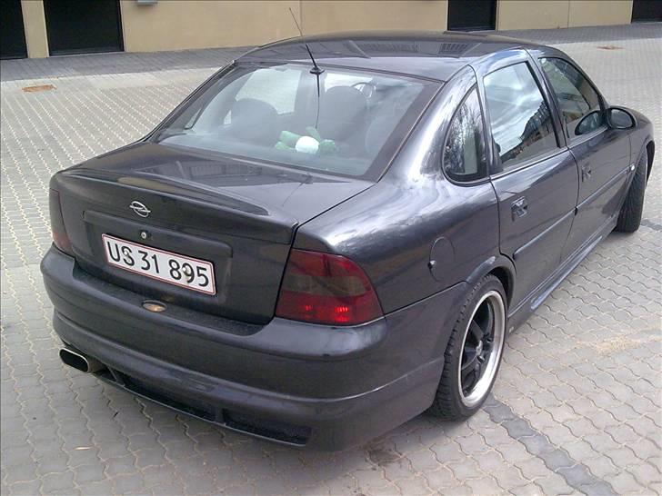 Opel Vectra B 2.5 V6 CD billede 13