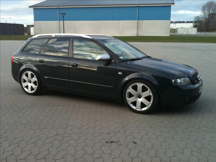 Audi A4 Avant S-Line billede 16