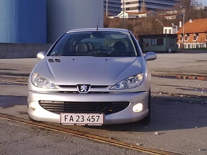 Peugeot 206 GTi SOLGT billede 2