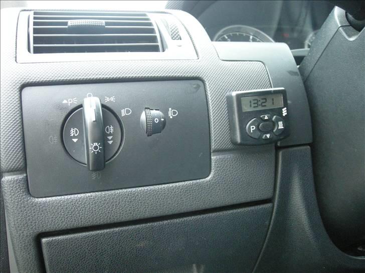 Ford Mondeo 2,0  Trend st. car - mmm.... oliefyr... dejligt... :-) billede 3