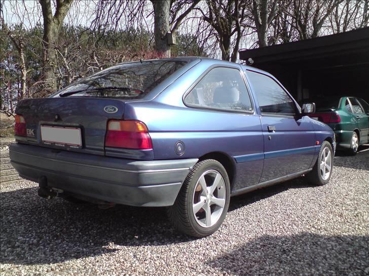 Ford Escort CL  "Blue Beast" billede 6
