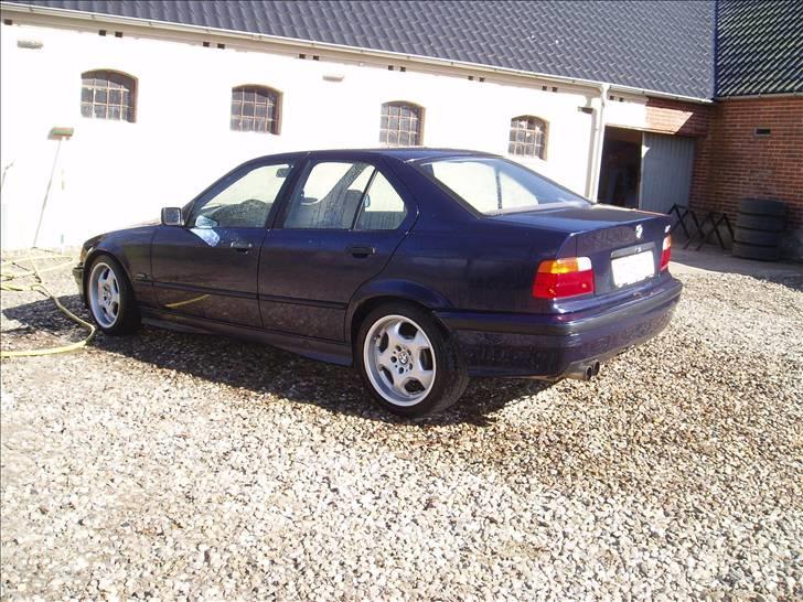 BMW 316i E36 billede 1
