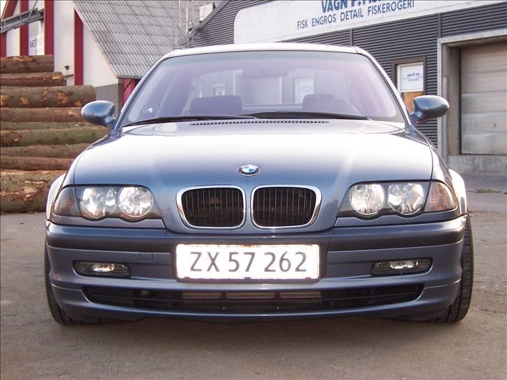 BMW 320d billede 3