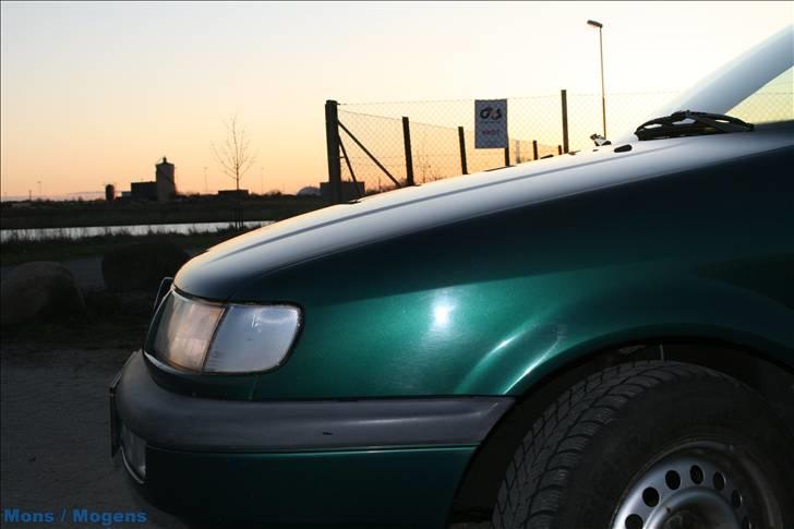 VW Passat 1,8 I  * SOLGT * billede 2