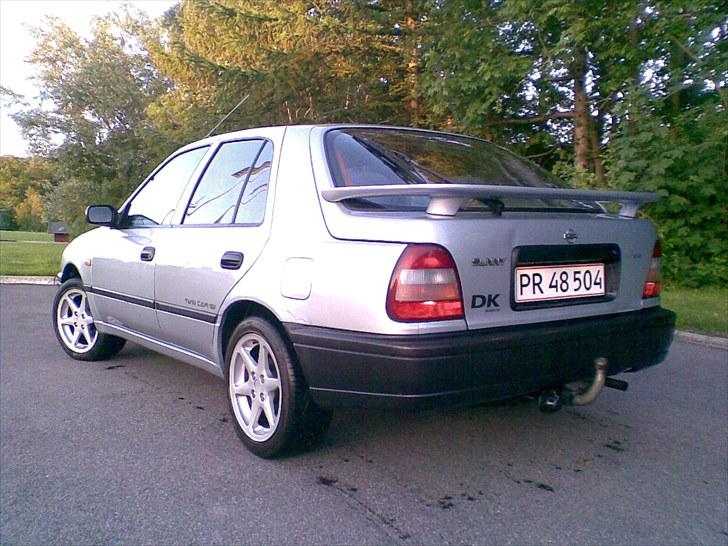 Nissan Sunny 1,4i Jubilee HB billede 4