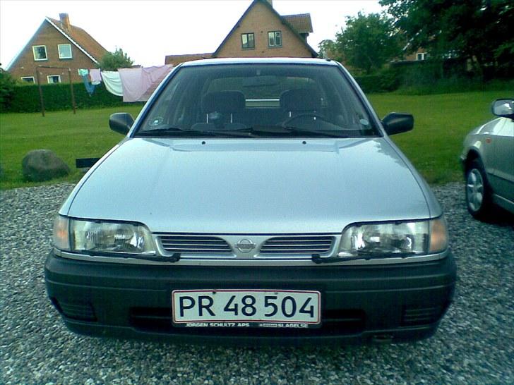 Nissan Sunny 1,4i Jubilee HB billede 10