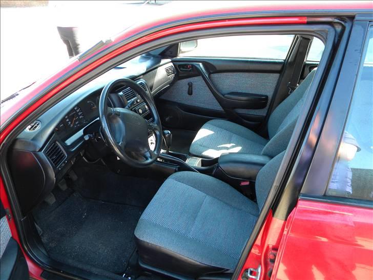 Toyota Carina E billede 19