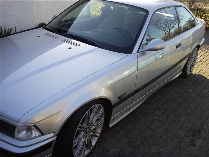 BMW e36 320 i Coupé billede 2