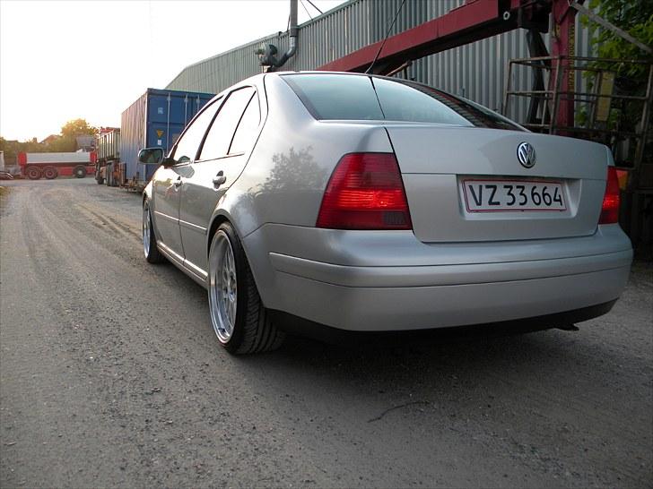 VW Bora V5 Highline @ SOLGT billede 9