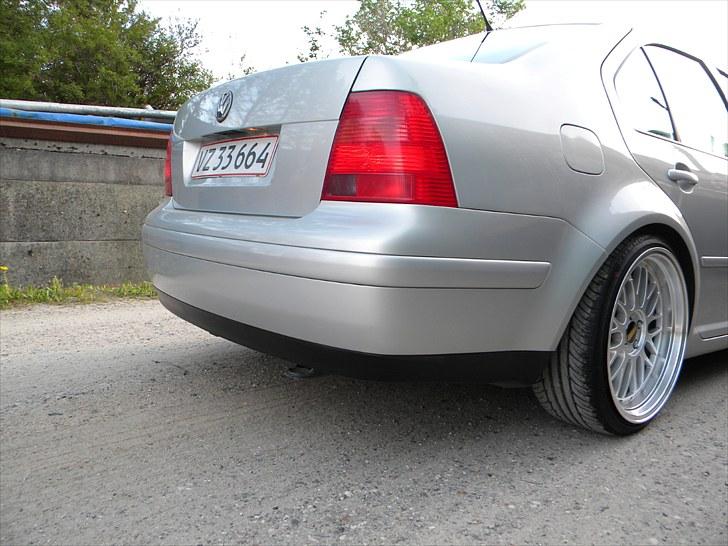 VW Bora V5 Highline @ SOLGT billede 10