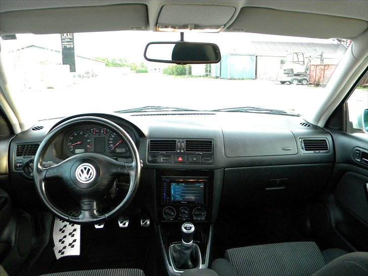 VW Bora V5 Highline @ SOLGT billede 15