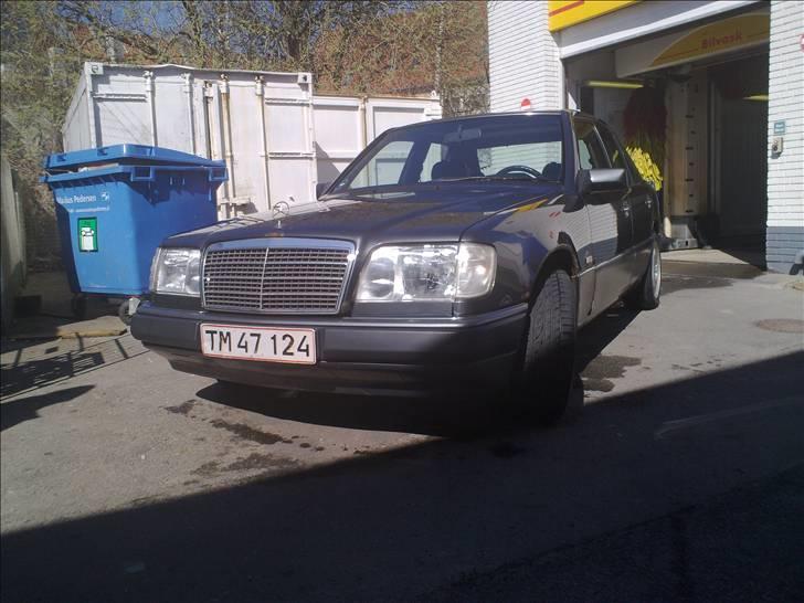 Mercedes Benz E 260  W124 Solgt billede 1