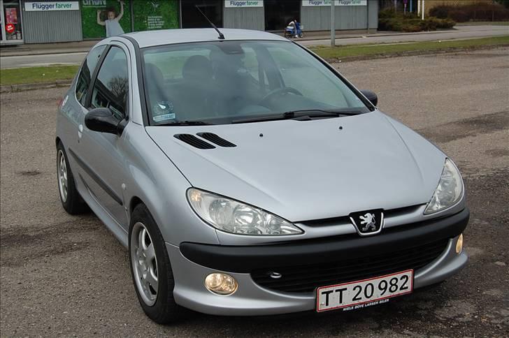 Peugeot 206 GTI billede 6