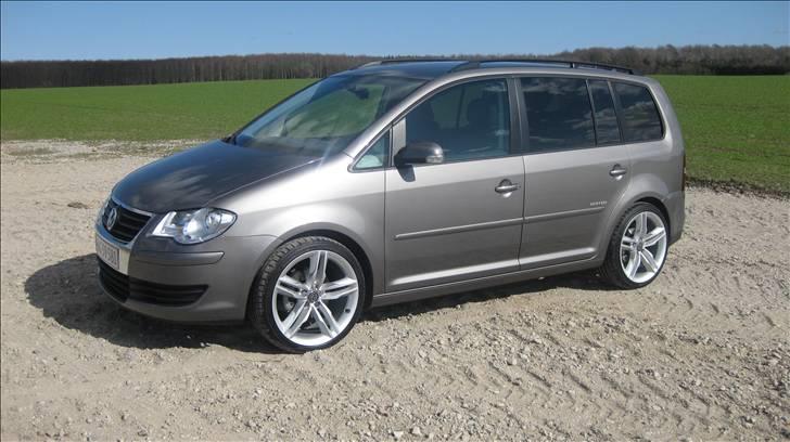 VW touran tdi united solgt billede 1