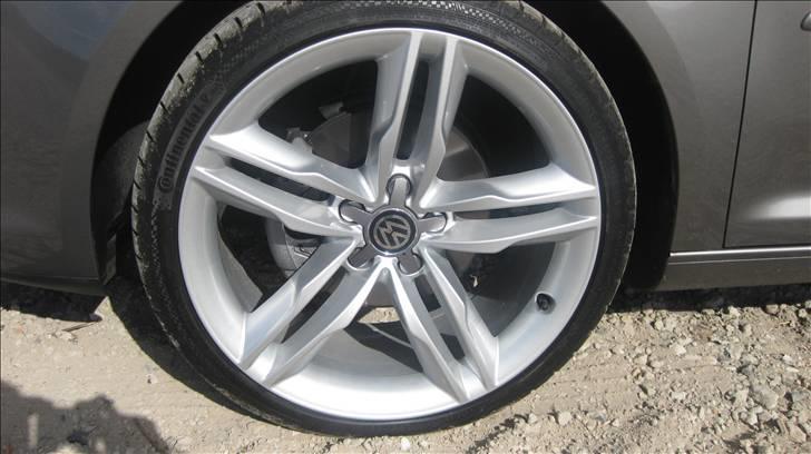 VW touran tdi united solgt billede 12