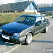 Opel Ascona C - Stjålet