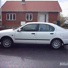 Nissan primera