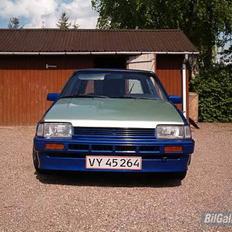 Toyota Corolla 1.6 GT *SOLGT*