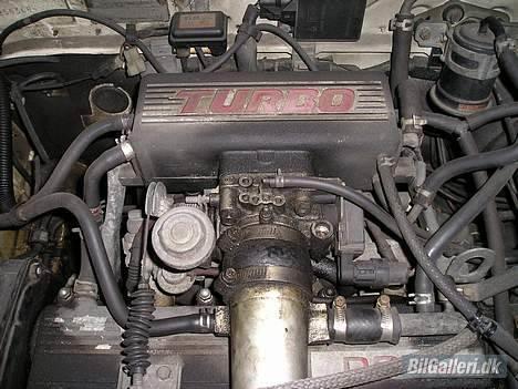Mazda 323 4WD Turbo (solgt) billede 4
