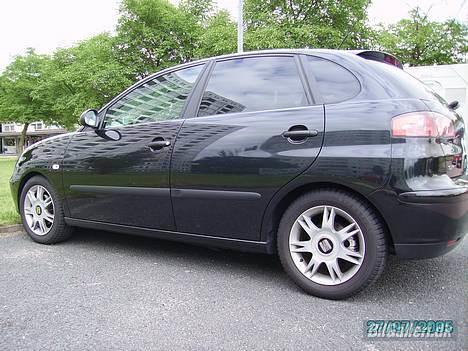 Seat Ibiza 1,4 16V *SOLGT* - Så kom den lidt ned mod jorden (35/35) billede 10